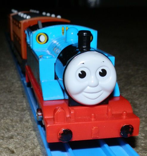 tomy trackmaster thomas annie and clarabel